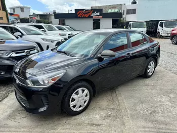 carros - Kia Rio 2018