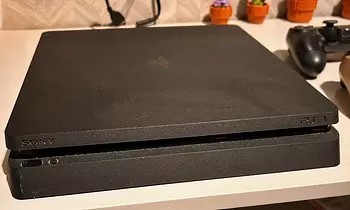 consolas y videojuegos - Playstation 4 PS4 Slim con 2 controles y COD