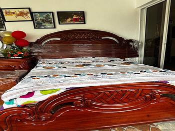 muebles y colchones - Juego de Habitación en caoba 100% negociable 