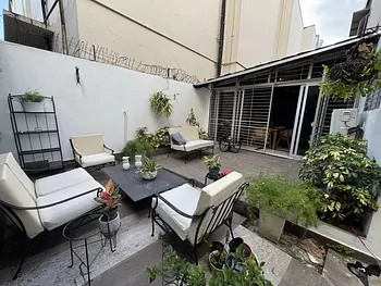 apartamentos - Apto con patio, venta cerca del Botánico US$225mil