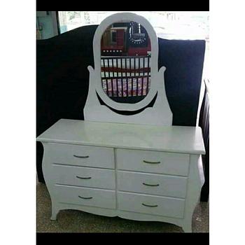 muebles y colchones - Gavetero blanco 
