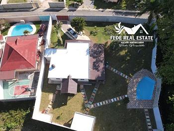 casas vacacionales y villas - Villa Amueblada 3 Habitaciones, Piscina y Gazebo - Limón, Las Terrenas