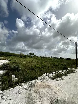 solares y terrenos - Parcela de terreno en Brisas de Punta Cana.