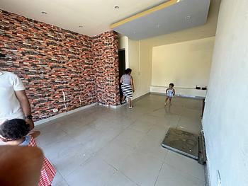 otros inmuebles - LOCAL COMERCIAL ALQUILER 25,000 MIL PESOS 