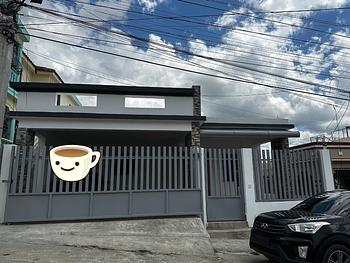 casas - CASA EN VENTA EN SANTIAGO.