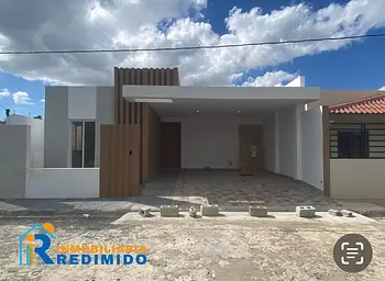 casas - CASA DE 1 NIVEL EN STO DGO ESTE EN LA AUTOPISTA DE SAN ISIDRO 