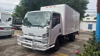 camiones y vehiculos pesados - Isuzu NPR año 2017 Blanco Furgon