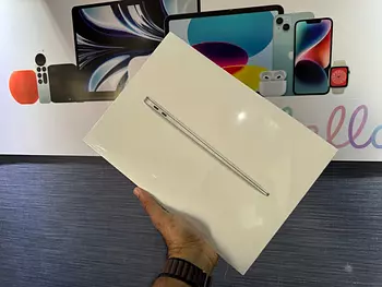 computadoras y laptops - MacBook Air 2020 13 inch/ M1 Apple Chip/ 256GB / 8GB RAM Sellada RD$ 49,500 NEG