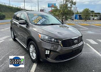 jeepetas y camionetas - Kia Sorento 3 Filas V4 