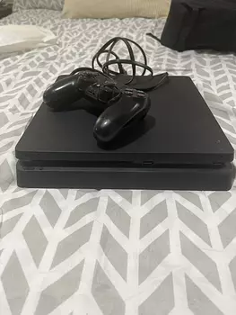 consolas y videojuegos - PS4 Slim usada, Control PS4 y fuente de alimentación 