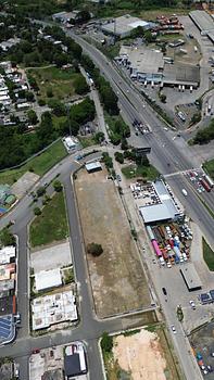 solares y terrenos - Solar en la Autopista Duarte de 5670m2