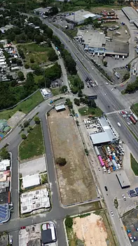 solares y terrenos - Solar en la Autopista Duarte de 5670m2