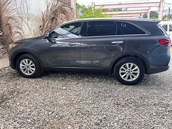 jeepetas y camionetas - KIA SORENTO 2019