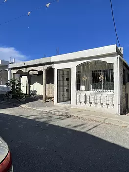 casas - Venta de Casa en buen avance de construcción.