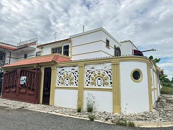 casas - Casa en alquiler en Las Americas 