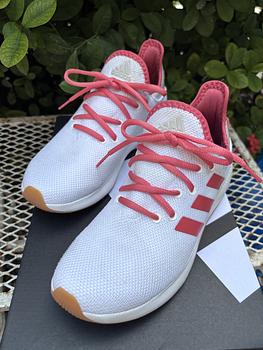 zapatos para mujer - Cloudfoam Pure Shoes
$1900
Size: 7.5 
Color: Cloud White 