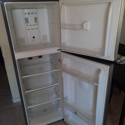 Corotos | nevera cetron en excelente condiciones