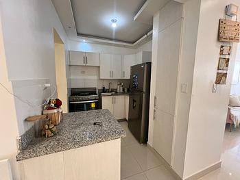 apartamentos - Se vende Penthouse Remodemado ubicado en la Autopista de San Isidro 