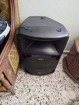 camaras y audio - Bocina Behringer 15 1000 watts