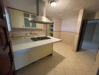 casas - Alquilo Casa-Local de 350 Metros en El Millón-Las Praderas CODIGO PD251