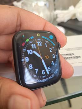 celulares y tabletas - Vendo Apple Watch serie 8 45MM negro