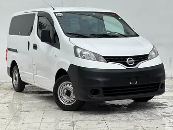 jeepetas y camionetas - NISSAN NV200  2018Recien Importada