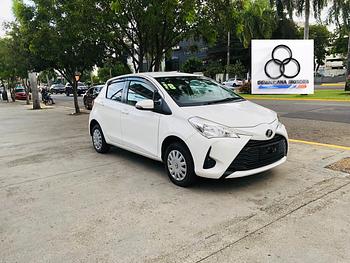 carros - TOYOTA VITZ  2018