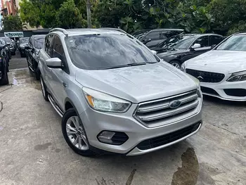 jeepetas y camionetas - FORD ESCAPE SEL 2017