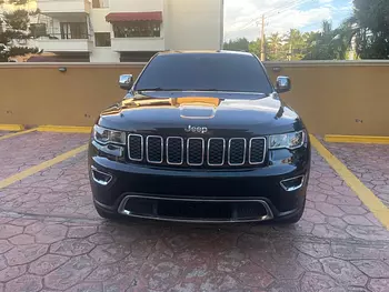 jeepetas y camionetas - vendo Jeep grand Cherokee limited 2018