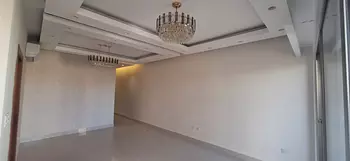 apartamentos - Alquilo un Apartamento con línea blanca de 2 Hab, en el Naco. 9no piso 
$1,800us