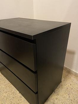 muebles y colchones - Vendo gavetero/cómoda
Precio negociable