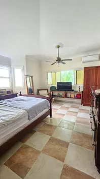 casas vacacionales y villas - VENDO VILLA EN JUAN DOLIO VENDO