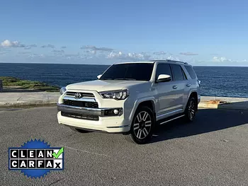jeepetas y camionetas - Toyota 4Runner Limited 4x4 año 2020 Americana