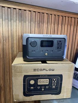 plantas e inversores - EcoFlow RIVER 2 Portable Power Station 256Wh Generator LFP 