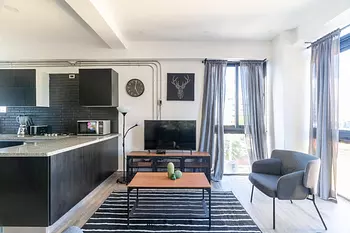 apartamentos - Alquilo Tipo Loft Amueblado en la Esperilla!!