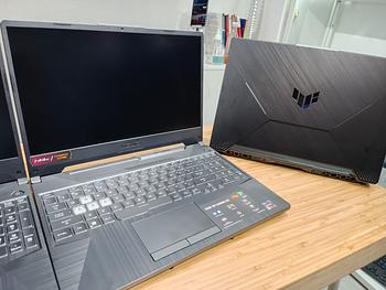 computadoras y laptops - ASUS 15.6" 144HZ, Ryzen 7 7435HS RTX3050 16/512GB