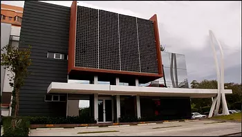 oficinas y locales comerciales - Locales de Oficina en Bella Vista desde 17 metros a 25 metros 