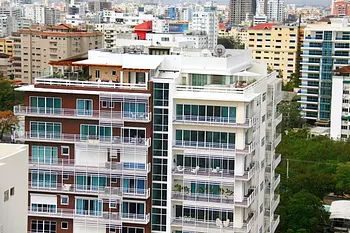 penthouses - Penthouse en Naco de 4 habitaciones y 5 parqueos 