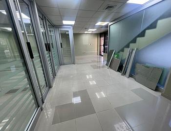 oficinas y locales comerciales - Local comercial en alquiler 