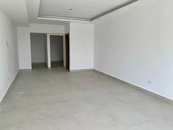 apartamentos - Apartamento en alquiler, sin muebles, 3 dormitorios, areas comunales, piscina.