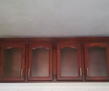 cocina - Gabinete de cuatro puertas para cocina disponible