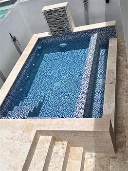 casas vacacionales y villas - Venta de Villa townhouse con piscina en Bavaro punta cana zona turística
