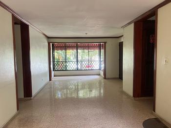 apartamentos - SE ALQUILA AMPLIO APARTAMENTO