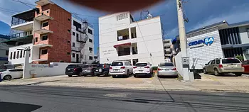 oficinas y locales comerciales - Local Comercial en alquiler en el Grupo Médico Bolivar II