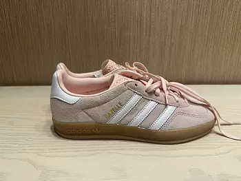 zapatos para mujer -  Tenis  Gazelle ORIGINALES color rosado NUEVOS