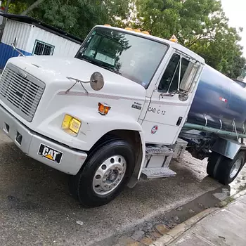 camiones y vehiculos pesados - camión freightliner 2000