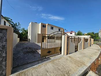 casas - Se Vende Casa en San Francisco de Macorís Macoris - Urb. Toribio Camilo