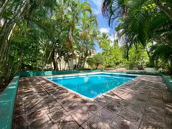 casas vacacionales y villas - Venta de finca con 3000mts y piscina a 3min de operaciones manoguyano 