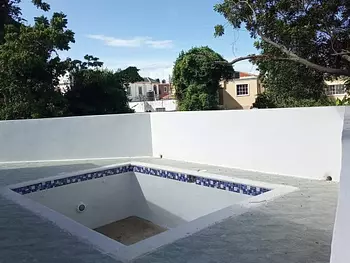 casas - Casa moderna y funcional con piscina a buen precio 