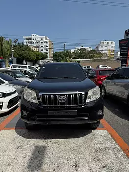 jeepetas y camionetas - Toyota Land Cruiser Prado TX 2011